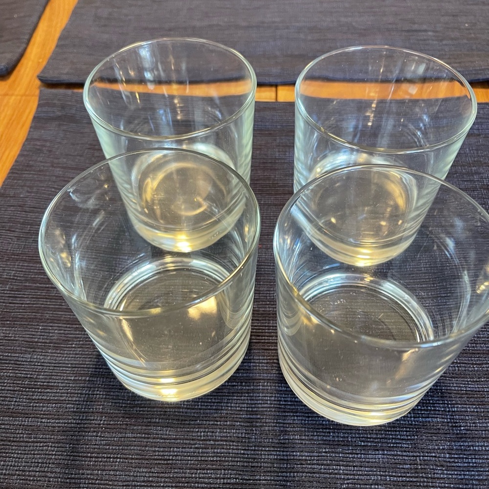 Set of 4 tumbler glasses- brand new!